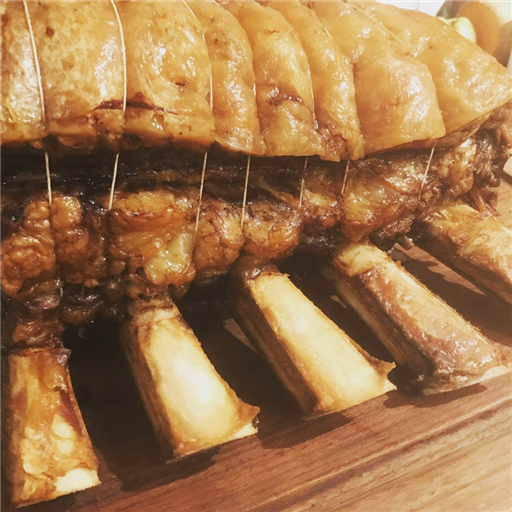 Q's own rib of beef - on the bone